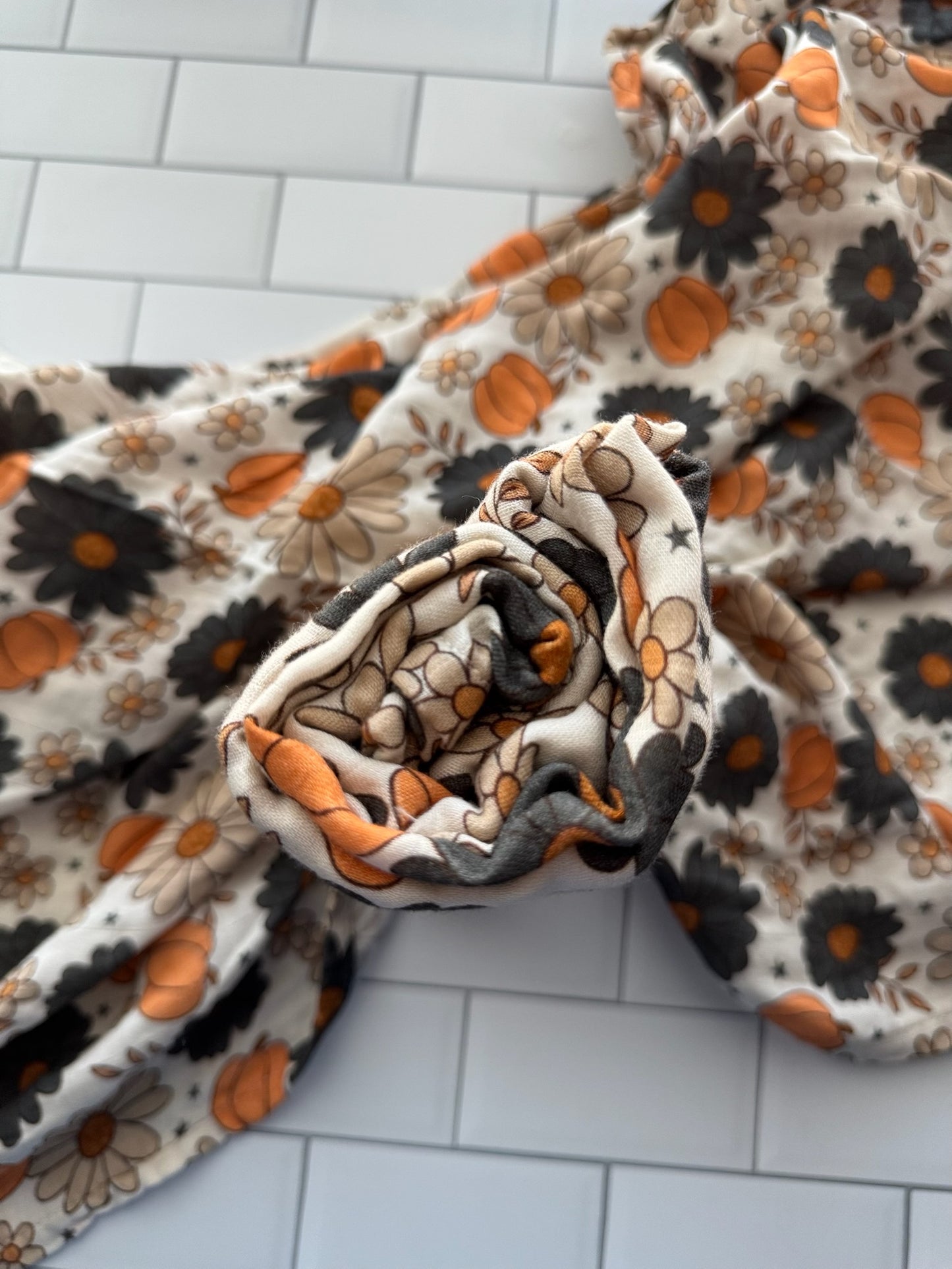 Pumpkin Patch Muslin Swaddle Hello Duchess® Fall Limited Edition