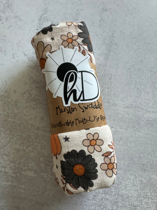 Pumpkin Patch Muslin Swaddle Hello Duchess® Fall Limited Edition