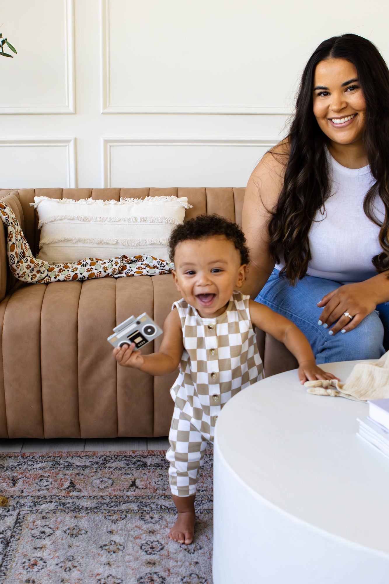 Boombox Silicone Teether – Retro '80s-Inspired Baby Teether
